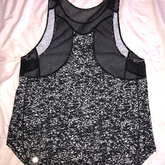 Lululemon sculpt tank 2 - Picture 3 of 4